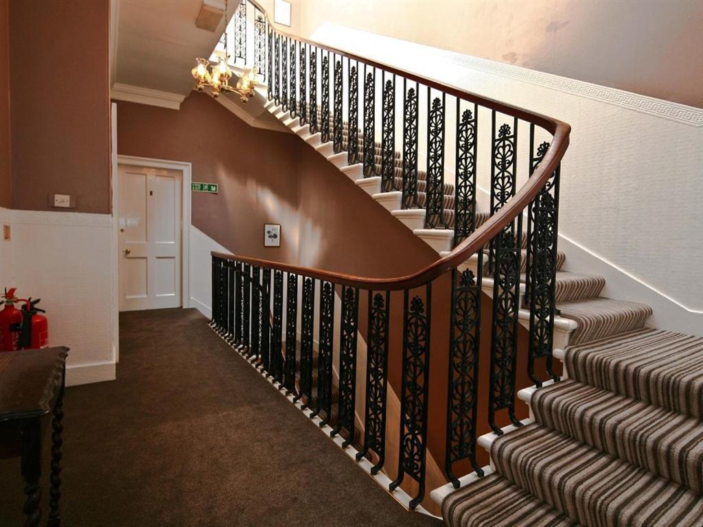 Halcyon House Hotel EDI Exterior photo