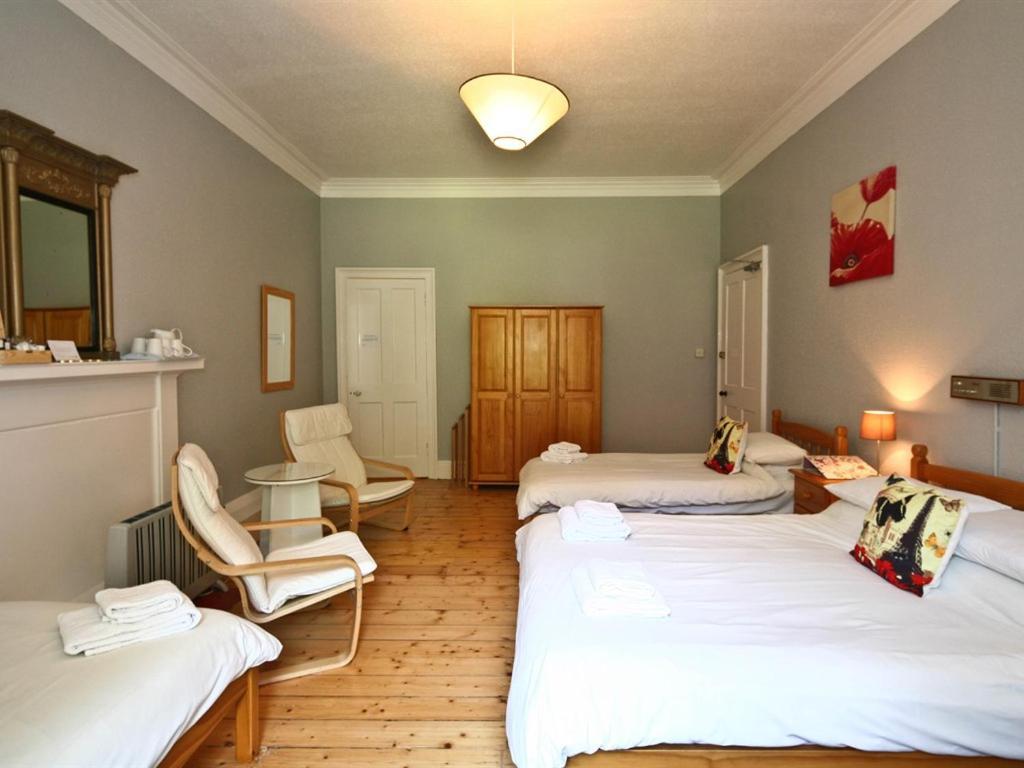 Halcyon House Hotel EDI Room photo